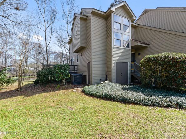 56 Chamale Cv E, Slidell, LA 70460