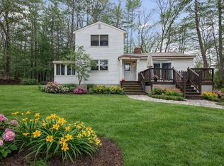 14 Heritage Hill Road, Holderness, NH 03245