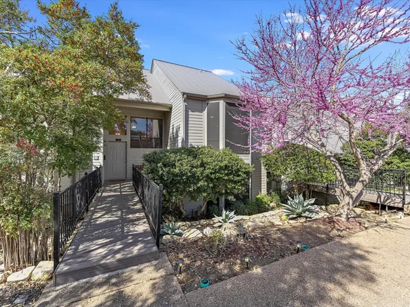 110 World Of Tennis Sq #D, Austin, TX 78738