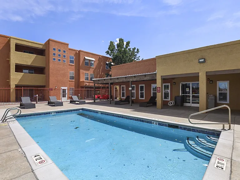 El Paseo Apartments — Photo 26
