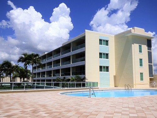 2nd image of 2730 S Ocean Blvd