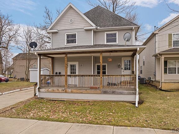 3rd image of 107 W Wilkins St
