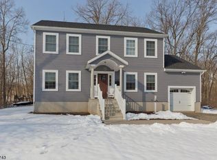 268 Union St, Stirling, NJ 07980