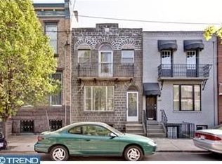 820 Tasker St, Philadelphia, PA 19148