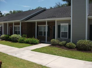 72 White Oak Ct, Brunswick, GA 31520