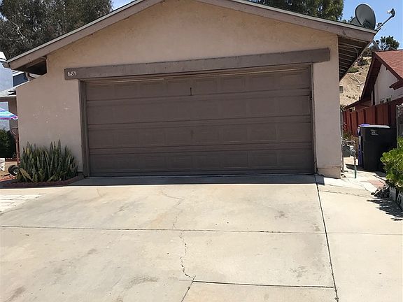 5th image of 681 Arroyo Seco Dr