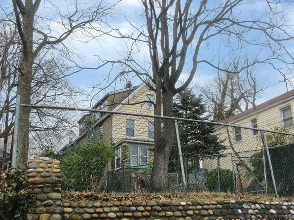 3963 Duryea Avenue, Bronx, NY 10466