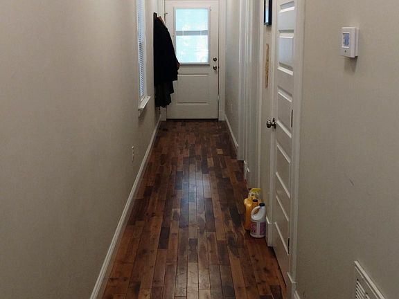 2nd image of 870 N 22nd St #B