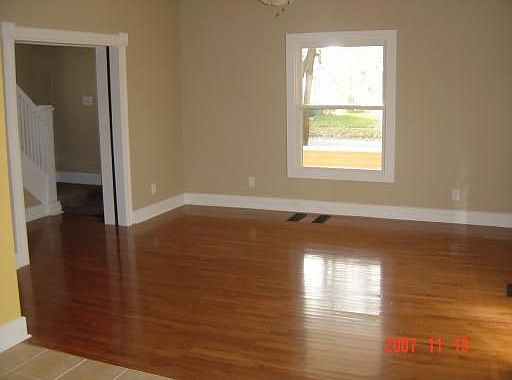 2nd image of 706 N Saint Louis Blvd