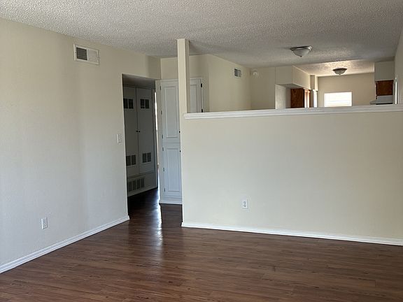 3rd image of 10830 Cardigan Dr