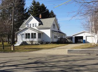 601 Emmons St SE, Caledonia, MI 49316