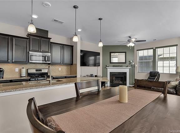 4th image of 6033 Turkey Oak Ln