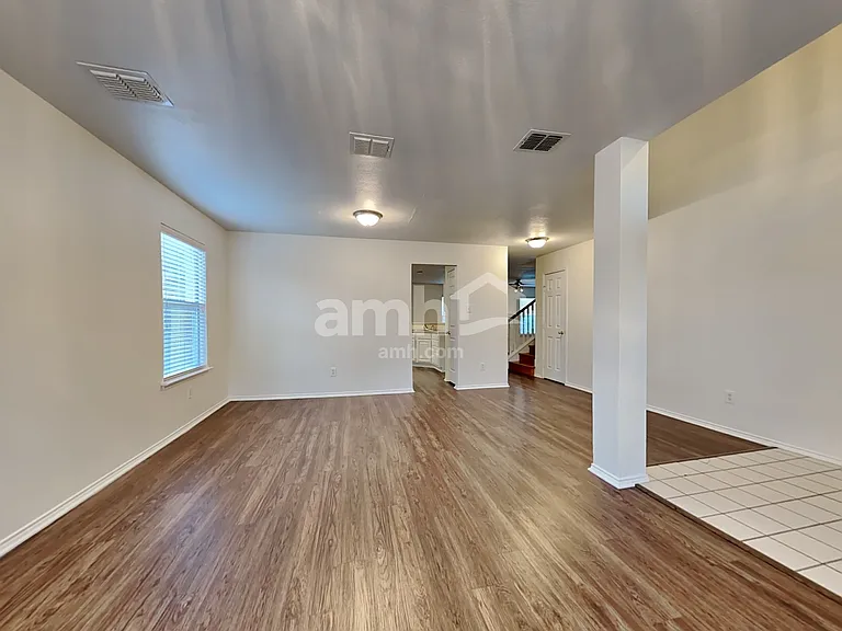 1135 Trinity Trl — Photo 9