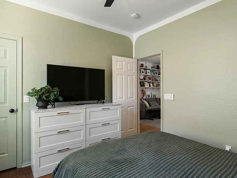 5907 W Straight Arrow Ln — Photo 22