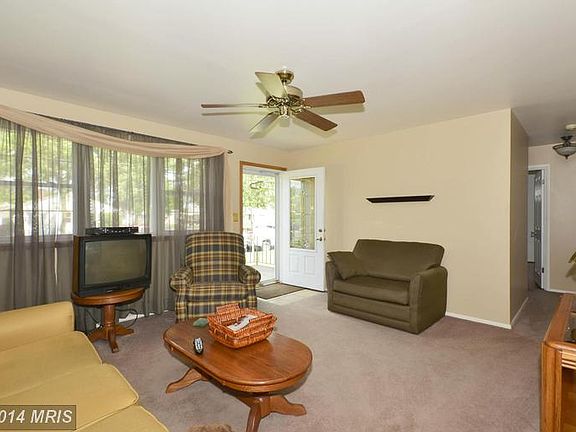 5th image of 1412 Rowe Dr