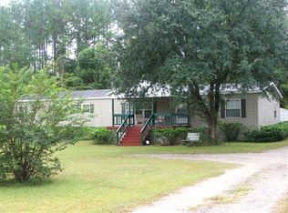 3453 Seminole Ln, Marianna, FL 32448