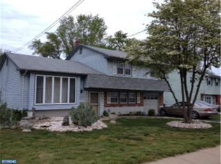 209 Powder Mill Ln, Edgewater Park, NJ 08010