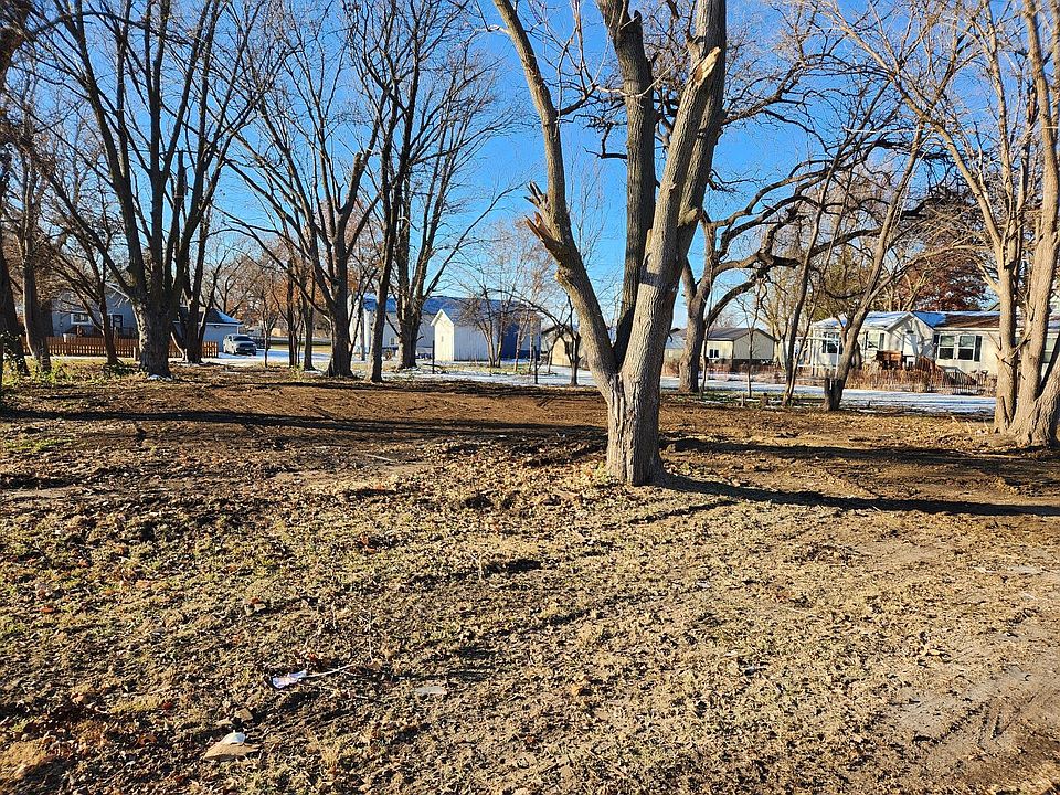 1st image of 1101 Tecumseh Ave