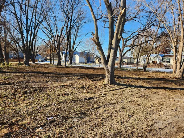 1101 Tecumseh Ave, Farragut, IA 51639