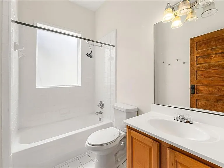 1727 Defoor Ave NW — Photo 10