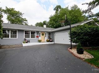 119 E Hawthorne Blvd, Wheaton, IL 60187