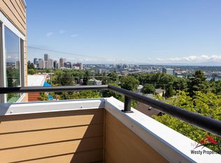 3701 SW Condor Ln UNIT V2, Portland, OR 97239
