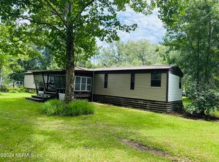 3033 Russell Rd, Green Cove Springs, FL 32043