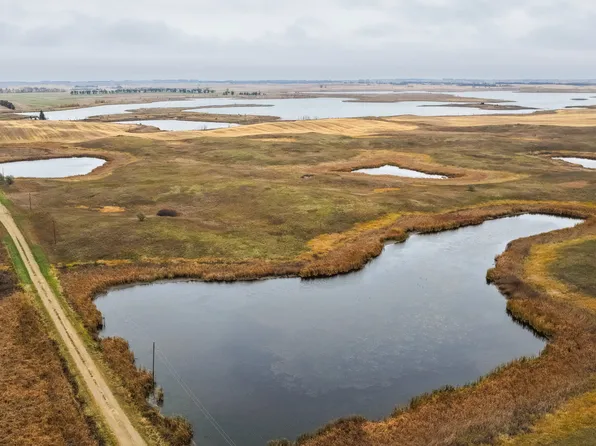 8th Ave NW, Butte, ND 58723