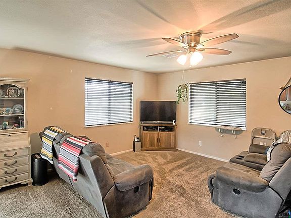 5th image of 3965 Los Gatos Ave