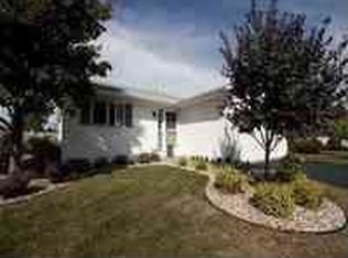 1410 Monclair Pl, Fort Atkinson, WI 53538