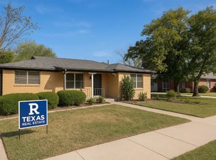 1109 N Harbin Dr, Stephenville, TX 76401