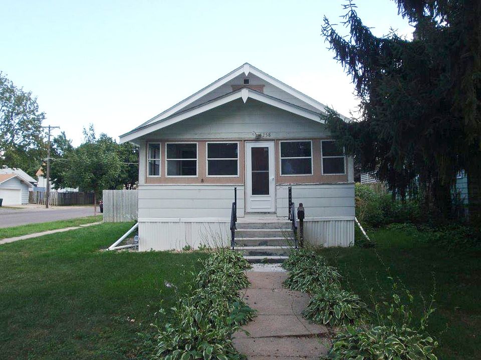 Newer Vinyl Windows