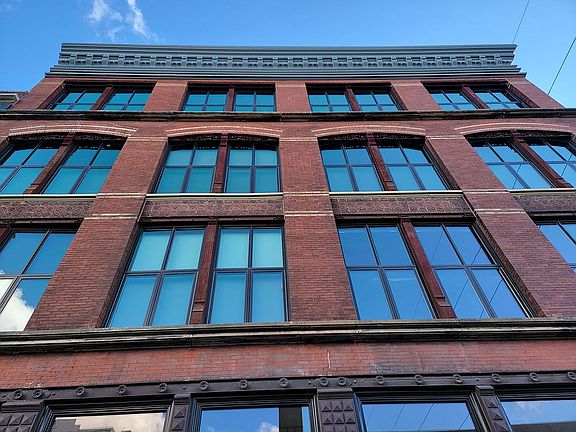 5th image of 801 O St Unit 340