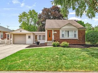 22576 Outer Dr, Dearborn, MI 48124