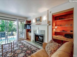 5110 S Landing Dr #102, Portland, OR 97239