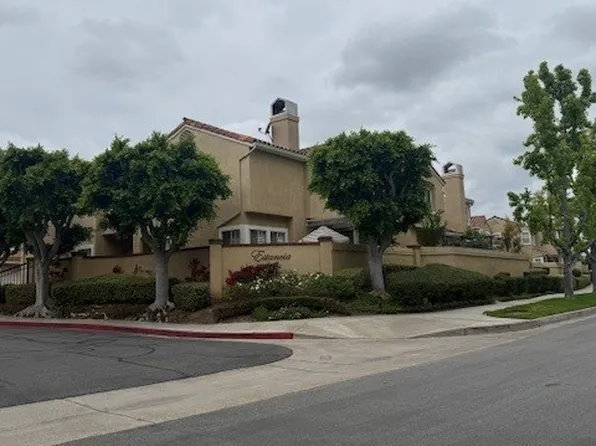 2452 Paseo Circulo, Tustin, CA 92782