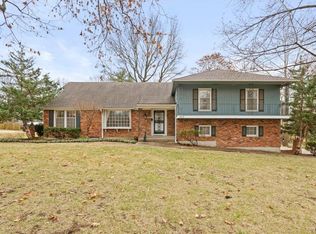 4505 W 93rd St, Prairie Village, KS 66207