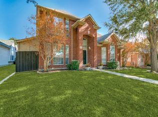 1605 Nightingale Dr, Lewisville, TX 75077