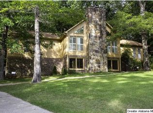 6615 Winchester Cir, Pelham, AL 35124