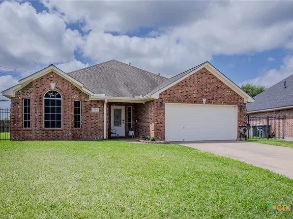 113 Zephyr Dr, Victoria, TX 77904