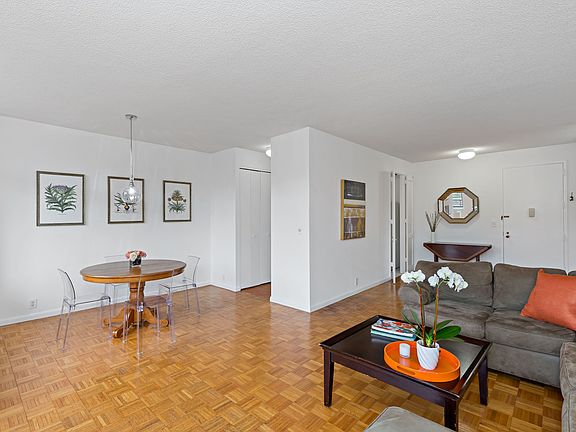 MGBarry-35 N Chatsworth [3C]-8.JPG
