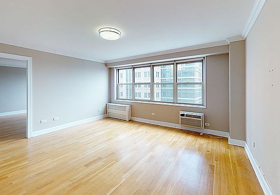 4th image of 80 N Moore St #8036E