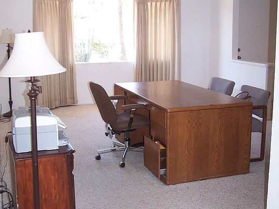 2nd image of 5524 E Calle Del Paisano