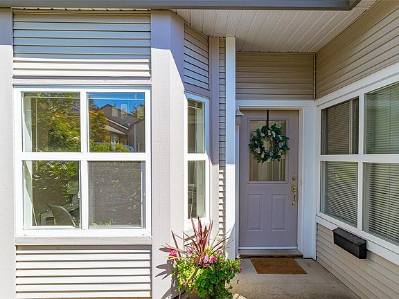 4th image of 3633 Cedar Hill Rd #3