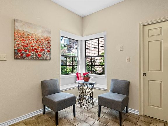 2nd image of 7506 Courtside Dr