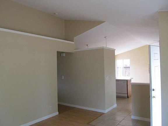 3rd image of 310 Brisk Ave
