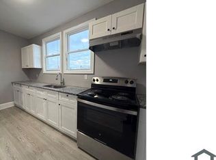 817 N Woodington Rd #A, Baltimore, MD 21229