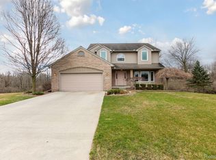 705 Coventry Ct, Saline, MI 48176