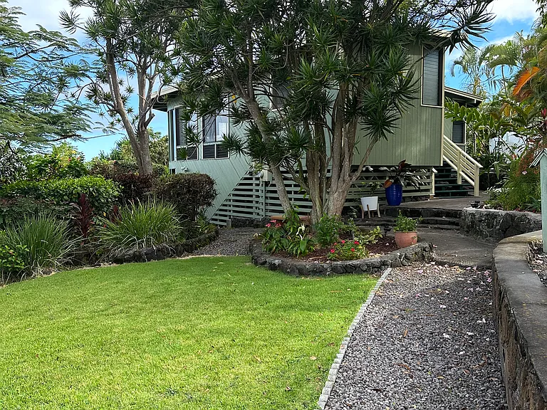 73-1093 Alihilani Dr — Photo 1