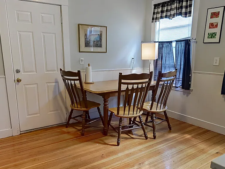 23A Granite St — Photo 3